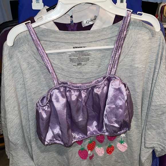 New With Tags Forever 21 Silky Purple Crop Tank *make offers* - Picture 1 of 6
